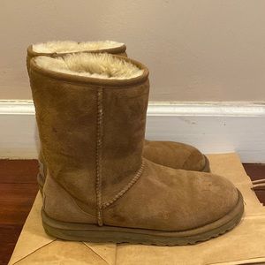 UGG Classic Short Chestnut Size 7